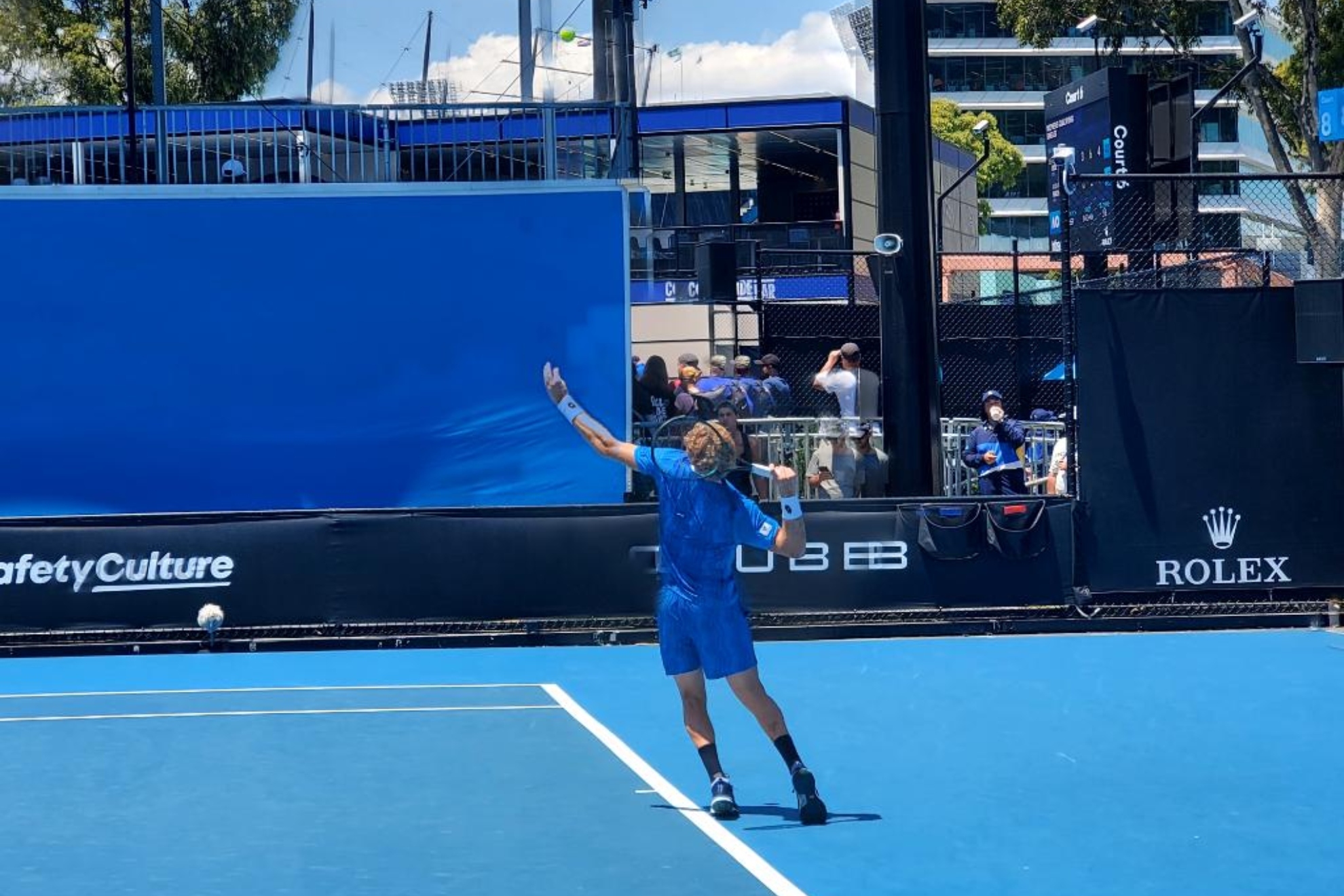 现于世人面 现于世人面