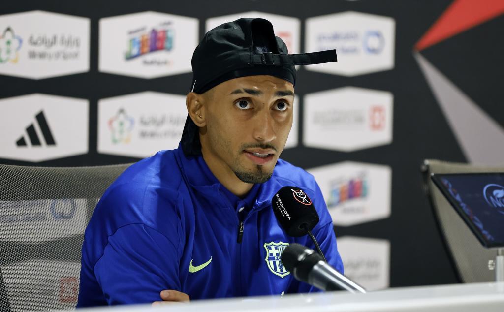 这支队伍仍 这支队伍仍